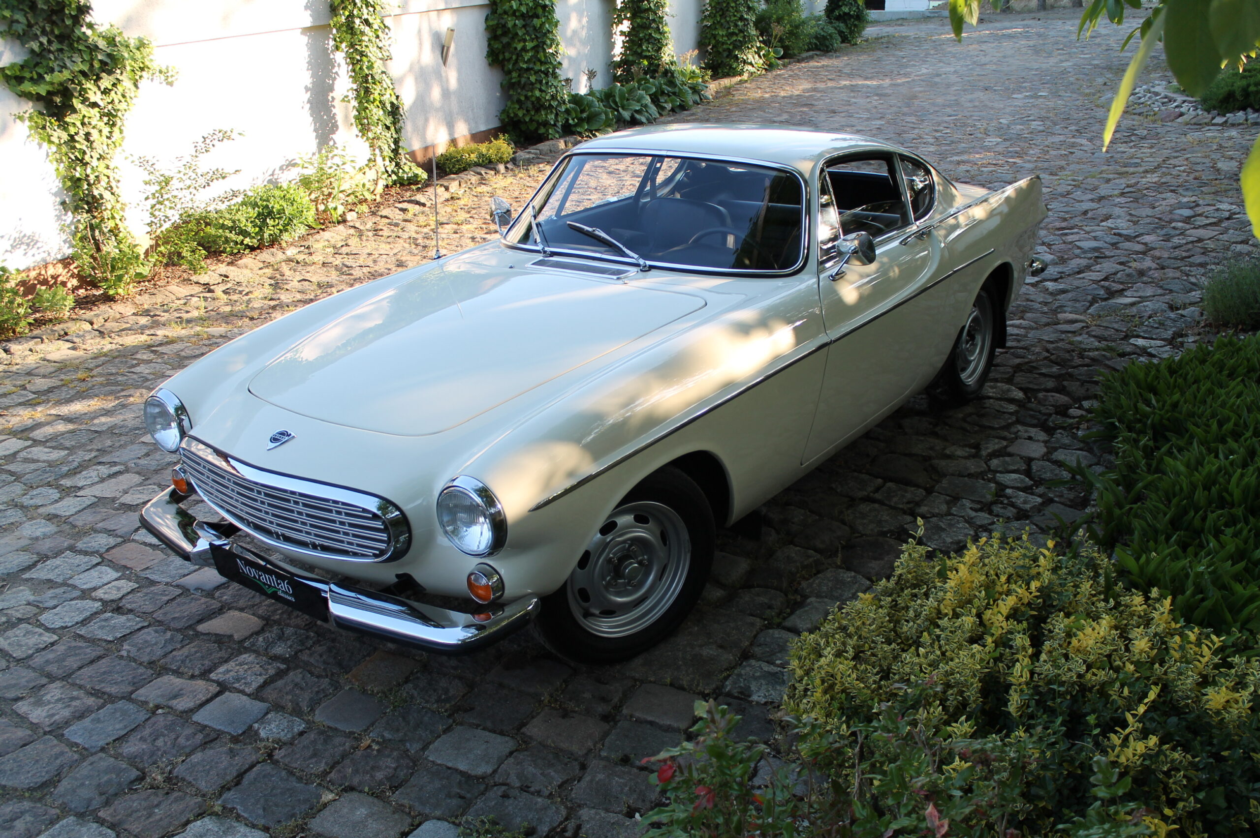 VOLVO P1800S 1967