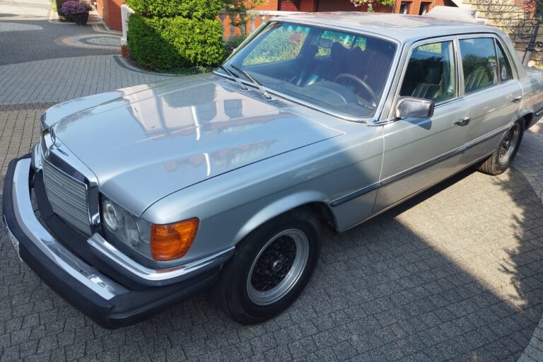 Mercedes-Benz 450SEL 6.9
