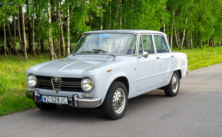 Alfa Romeo Giulia 1300