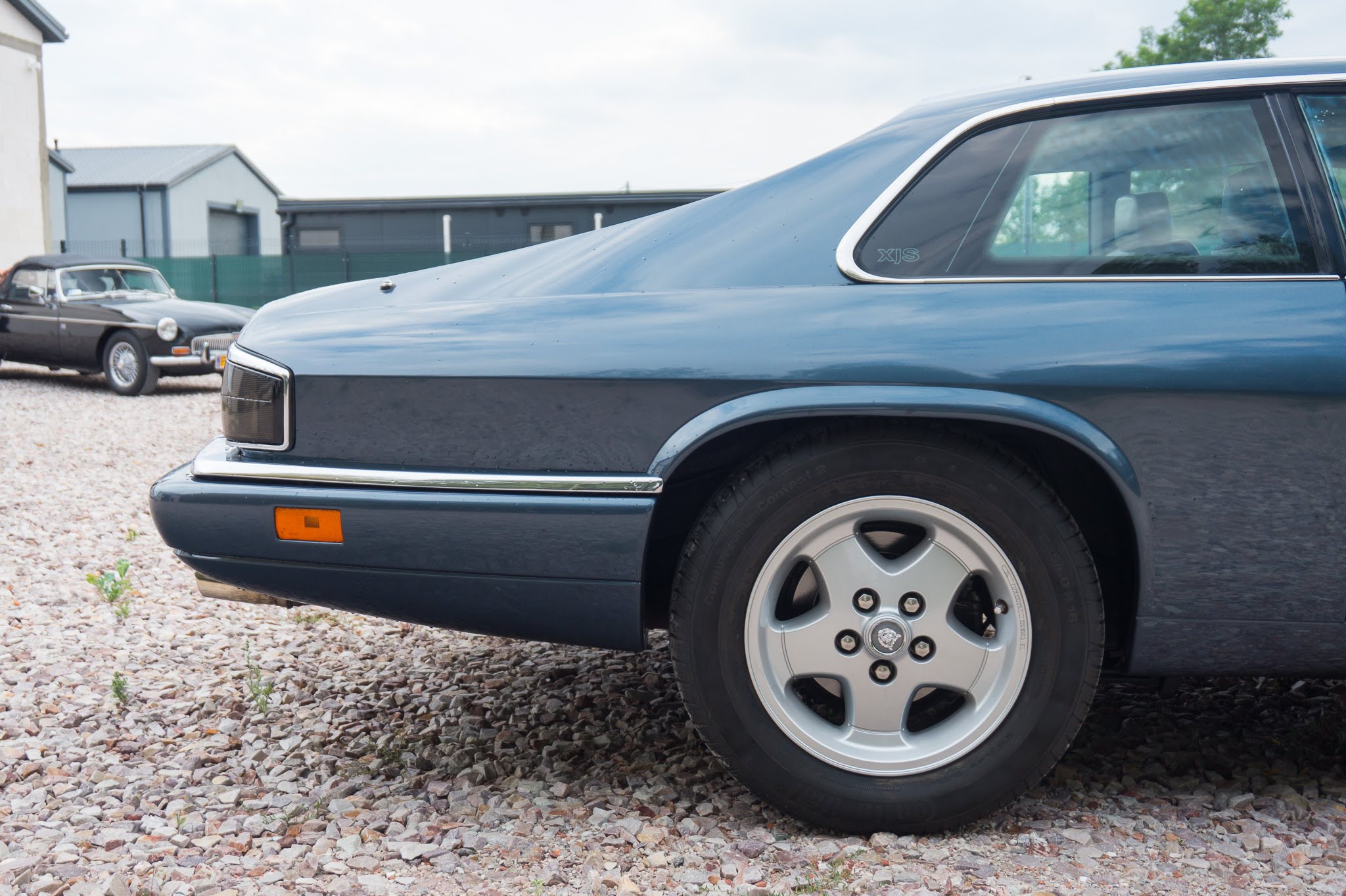 ※Janujaan※ Wyniesiony wskaźnik zadziałania czujki, wersja zgodna z