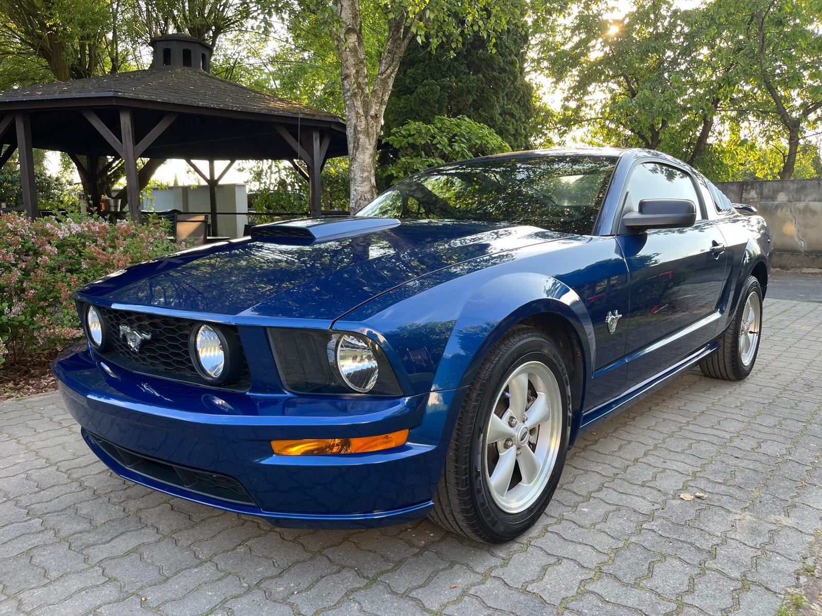FORD MUSTANG GT 45TH 2008