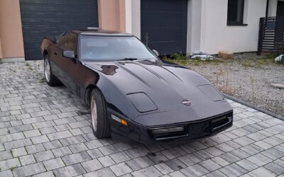 CHEVROLET CORVETTE C4 1988