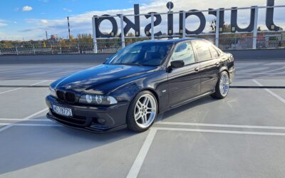 BMW E39 525i