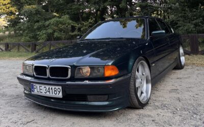 BMW E38 750i