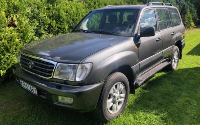 Toyota Land Cruiser 100 J100 1999