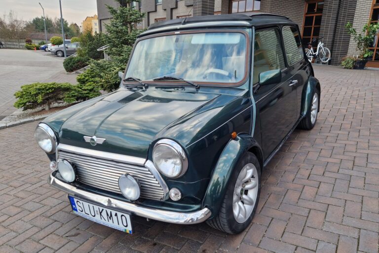 MINI 1300 KNIGHTSBRIDGE 2000