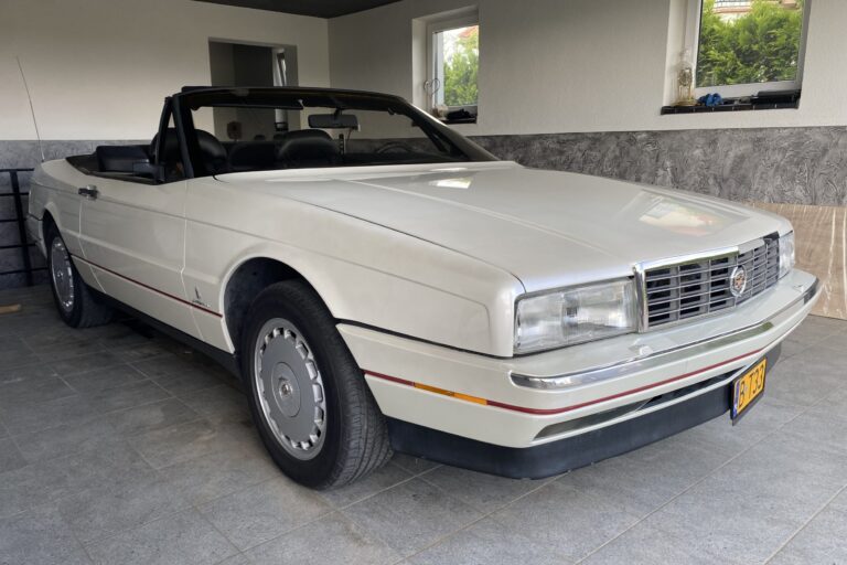 Cadillac allante