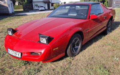 PONTIAC FIREBIRD TARGA