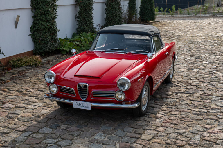 ALFA ROMEO 2600 SPIDER 1965