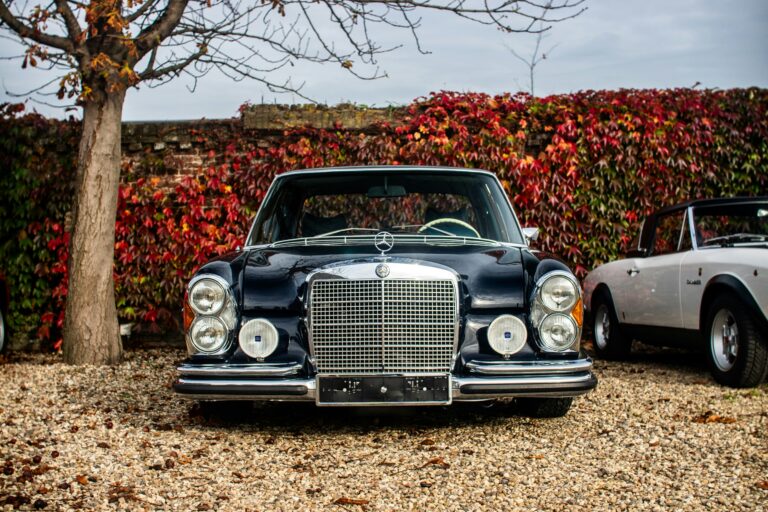 Kupno oczami, sprzedaż rozumem - psychologia decyzji na rynku klasyków