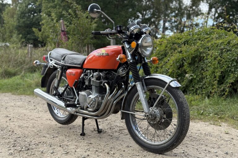 HONDA CB 550 FOUR SUPER SPORT 1975