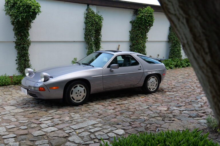 Porsche 928 S4 1988