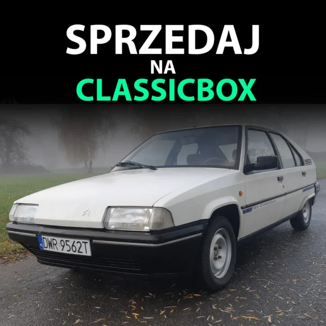 🚗 CITROËN BX CHAMONIX📣🗓️Rocznik: 1988
🔻Pojemność: 1360 cm3
🔻Rodzaj skrzyni: Manualna
🔻Moc: 72 KM📍Lokalizacja: BogdaniecEdycja limitowana Chamonix, samochód jest nr 572 z 1350 wyprodukowanych. Wóz w pełni na chodzie, regularnie używany – można bez problemu wracać do domu. Wnętrze w stanie na szóstkę: deska niepopękana, tapicerka idealna, nic nie odpada, światła na słupkach działają. Niemieckie radio z epoki z odtwarzaczem kaset, w pełni sprawne.Stan blacharski na czwórkę – progi, drzwi, panele bez korozji. Podłoga zabezpieczona antykorozyjnie, ale warstwa jest stara i miejscami odpadła, wymaga odświeżenia.Mechanika i elektryka:🔻Cała hydropneumatyka po remoncie, nowe przewody metalowe i gumowe; wóz podnosi się i opada bez problemu, amortyzuje świetnie, trzyma ciśnienie, pompa cyka rzadko, brak wycieków.
🔻Nowe hamulce
🔻Naprawiony alternator
🔻Świeży rozrusznik
🔻Nowy akumulator
🔻Nowe świece
🔻Wyregulowane zawory
🔻Naprawiony aparat zapłonowy
🔻Gaźnik po regulacji, ale wymaga remontu – na zimnym pracuje nierówno, po rozgrzaniu działa dobrze, choć na wolnych obrotach czasem kaszle.
🔻Silnik leżak 1.4 / 74 KM, bez wycieków, bez niepokojących dźwięków i wibracji – zdrowy.
🔻Naprawione różne chochliki elektryczne, część kabli wymieniona.
🔻Odpala bez problemu
🔻Na aucie komplet świeżych opon wielosezonowych.Z tyłu pasy, kanapa składana (niedzielona), oświetlenie na obu słupkach, tylna wycieraczka. W aucie nigdy nie palono, popielniczka bez śladów. 🚗Sprawdź więcej na ClassicBox! 🌟